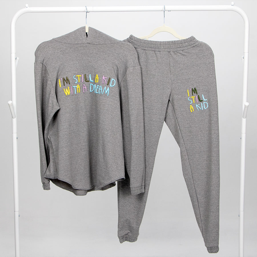 I'm still a kid with a dream  | Relaxed Fit