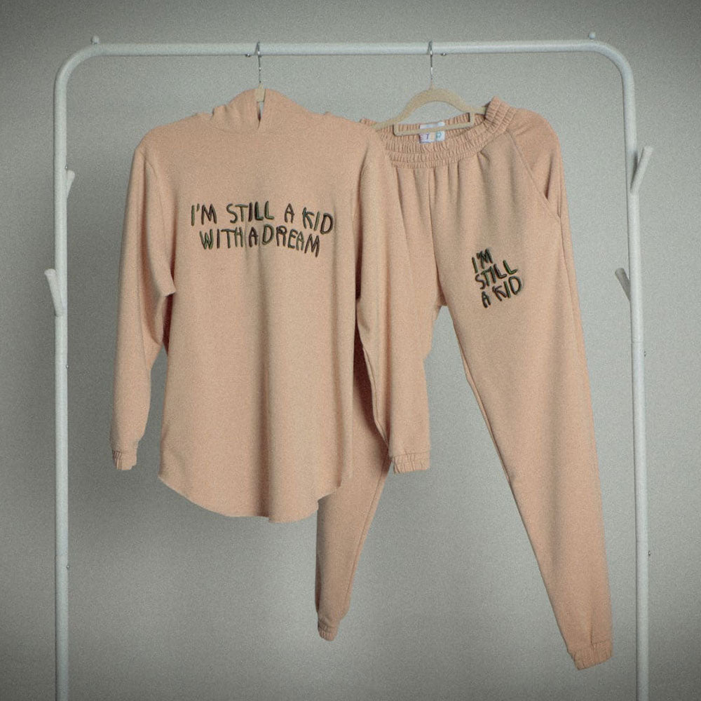 I'm still a kid with a dream | Relaxed Fit